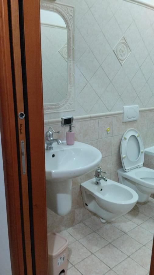 La Casa Di Elisa Apartment Бари Екстериор снимка